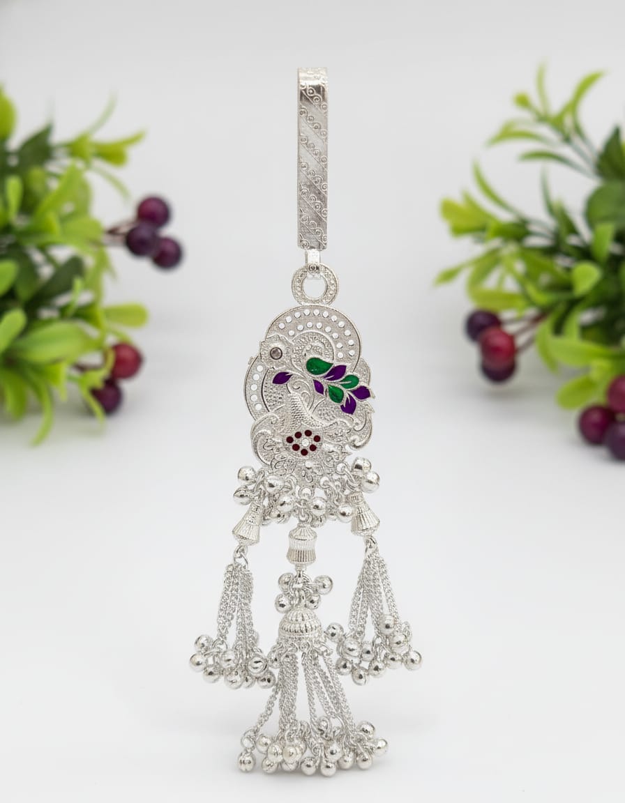 Silver Bloom Peacock Tassel Juda